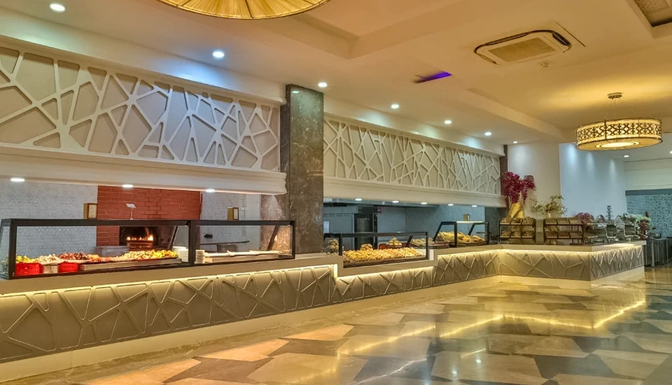 هتل کریستال واتر ورد آنتالیا